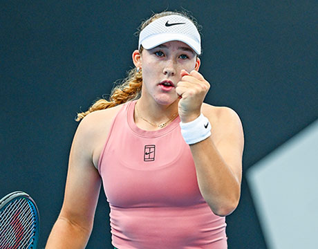 注目の10代対決制し4度目V