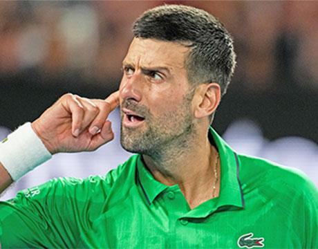 ジョコ あわや失格、不適切行為を謝罪 (C)