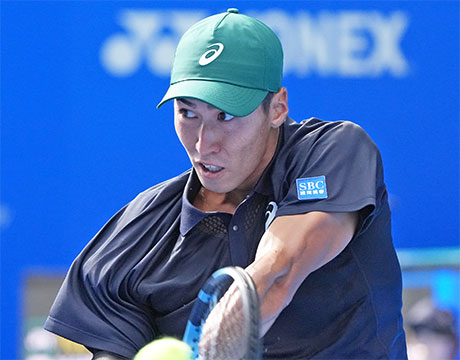 綿貫陽介 19歳に屈し全仏OP予選敗退