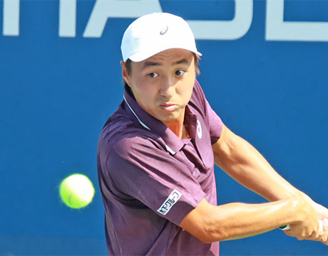 望月慎太郎 快勝で全米OP本戦入り王手