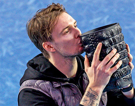 頂上決戦制し9度目V 初TOP10入りへ