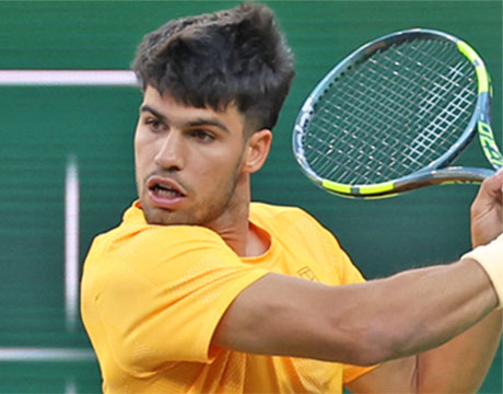 アルカラス 強敵に快勝で初戦突破