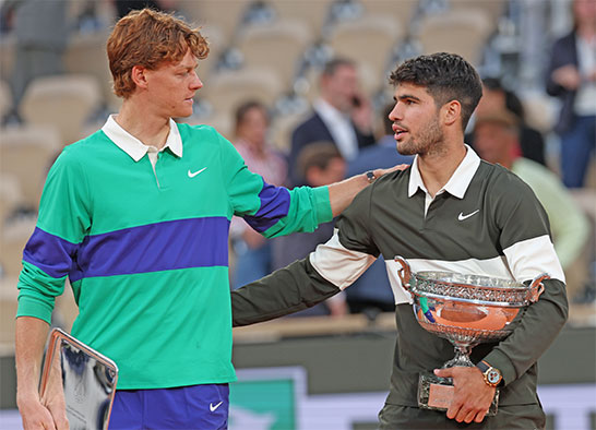 左からシナーとアルカラス（昨年の全仏OP）