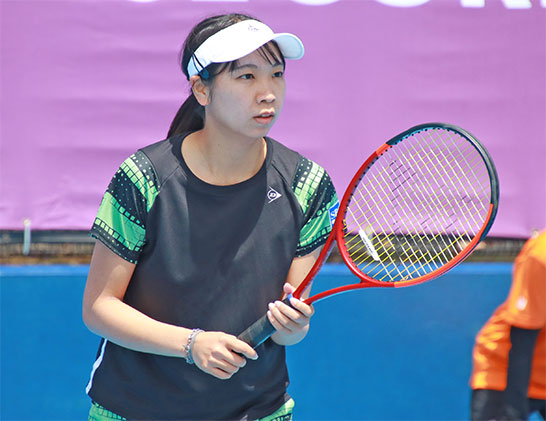 伊藤あおい（安藤証券OP）