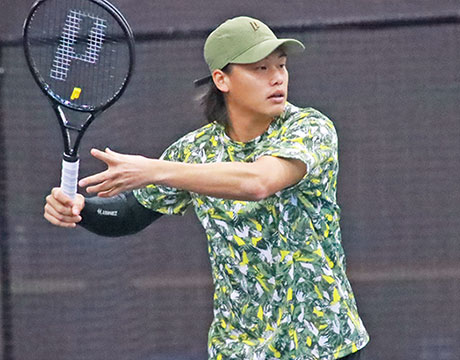 上杉海斗ペア 逆転勝ちでV